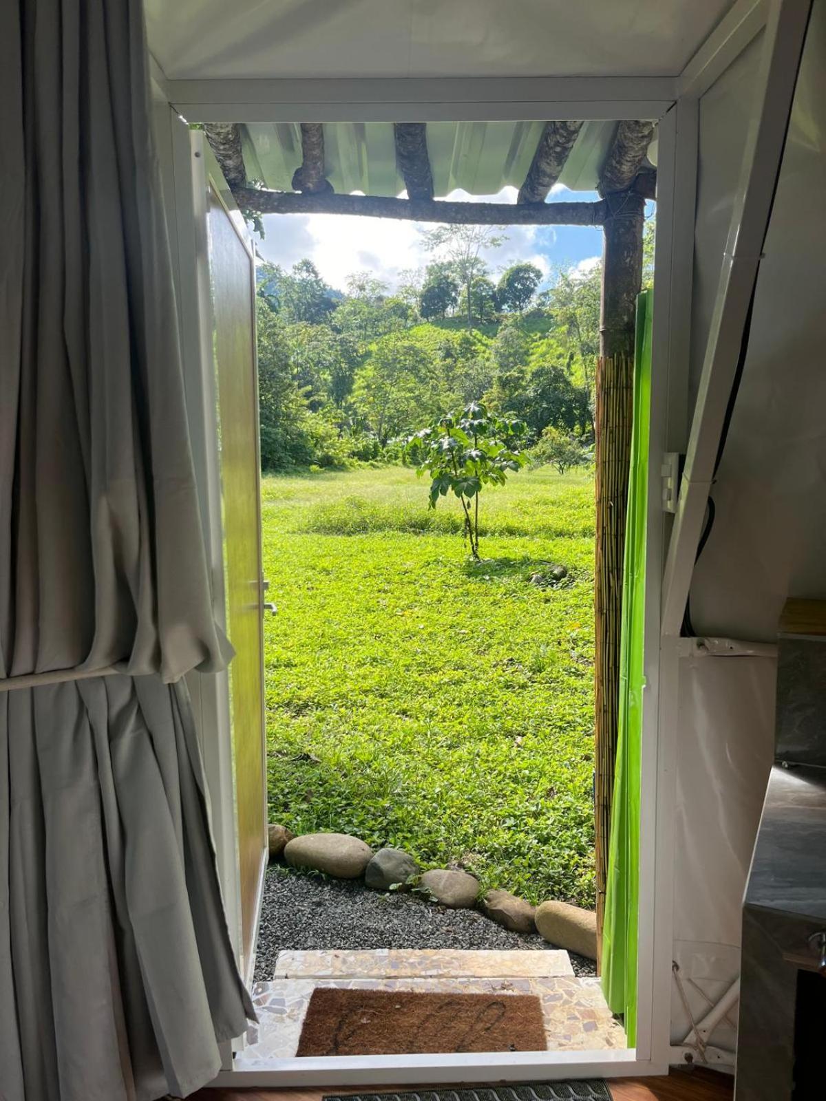 La Comarca River Glamping Dome Near Manuel Antonio Oda fotoğraf