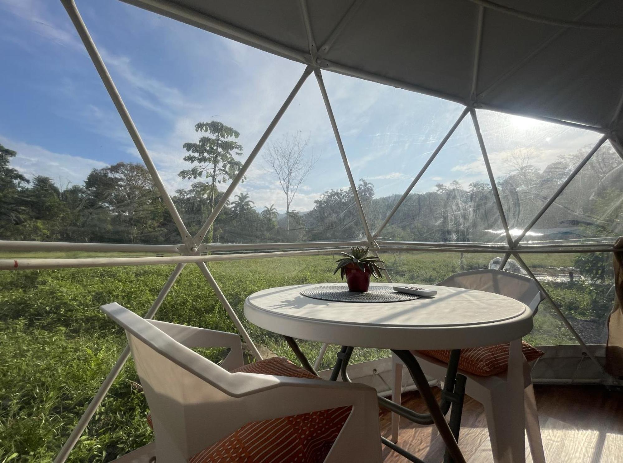 La Comarca River Glamping Dome Near Manuel Antonio Dış mekan fotoğraf
